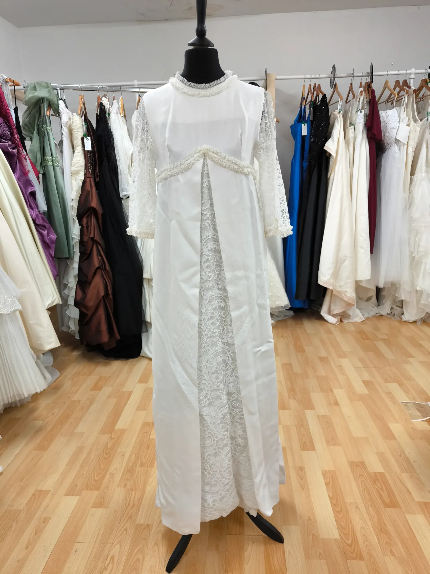 [R000168] Jacqueline